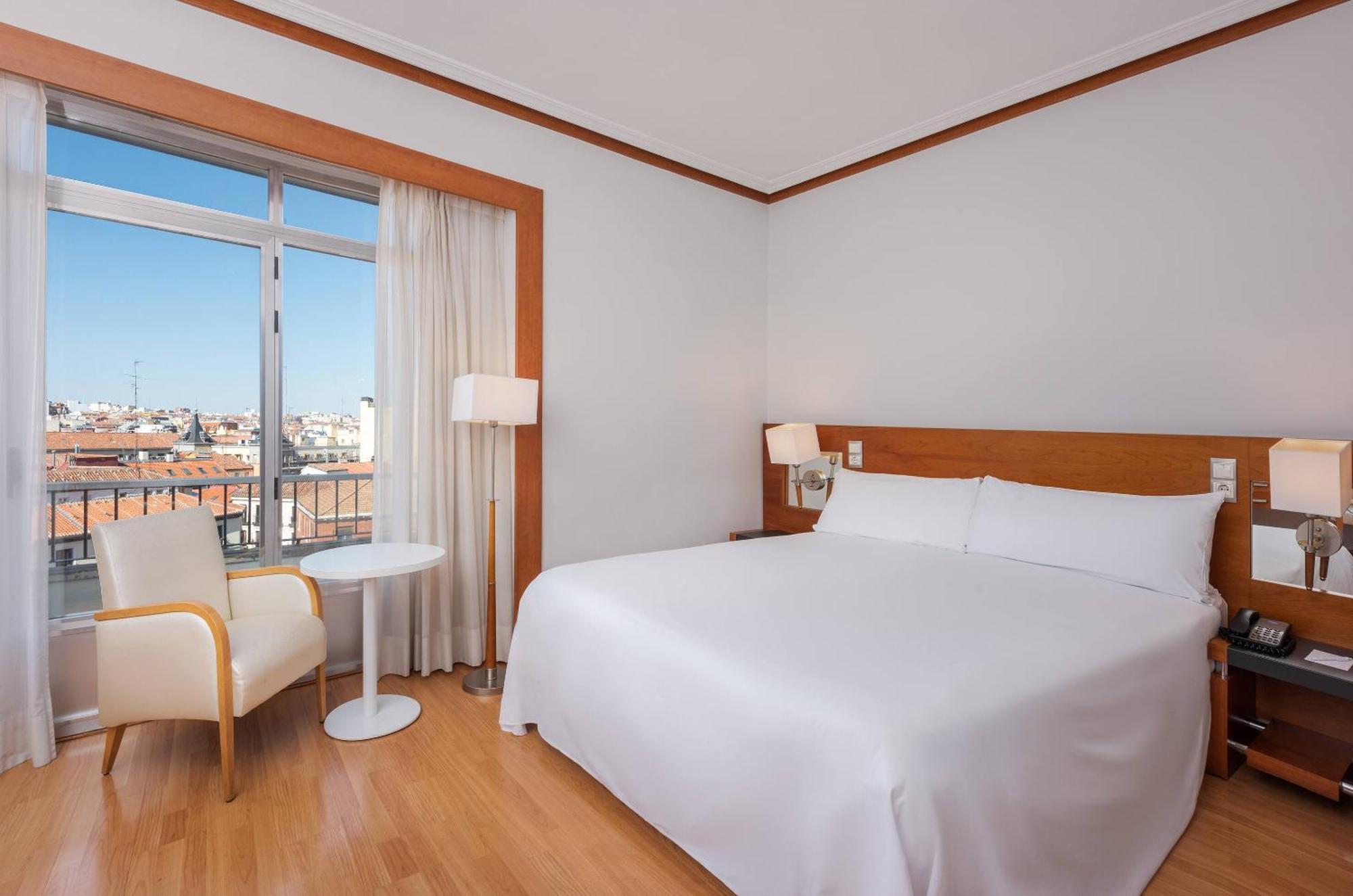 Standard Room,1765152125:JPEG